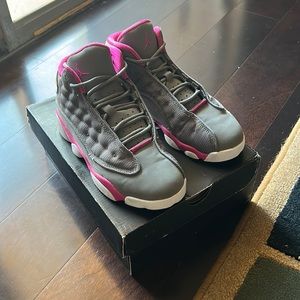 Girls Jordan 13 retro